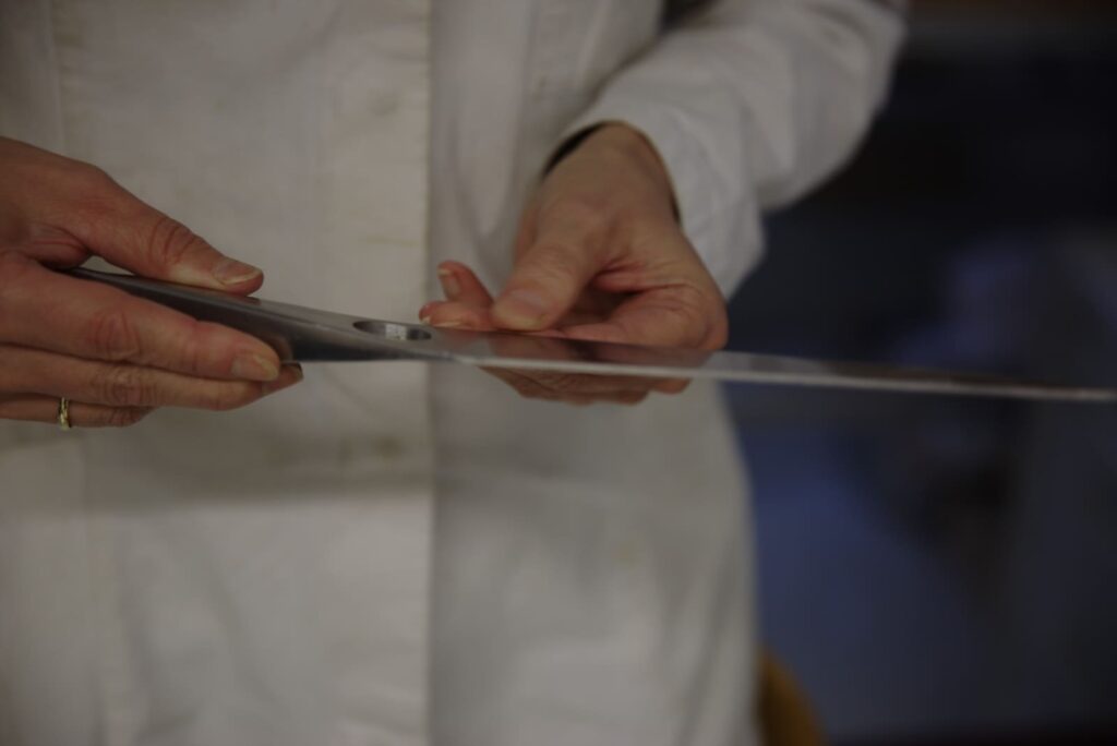 El Afilador de Cuchillos: Herramienta esencial en la cocina moderna